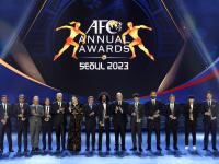 1xbet体育网站入口-关于超级明星带领球队赢得国际足球大赛，众人敬佩的信息