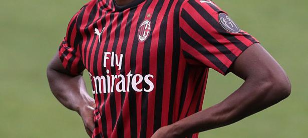 1xbet体育教练-巴黎横扫晋级，尤文无力回天