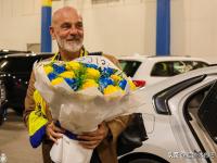 1xbet体育登录入口-佛罗伦萨新任主帅上任，展望未来发展的简单介绍