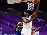 1xbet体育地址-狼队输球遭途，目光转向下轮