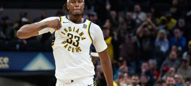 包含步行者队客场大胜，展现出强大的团队战斗力的词条