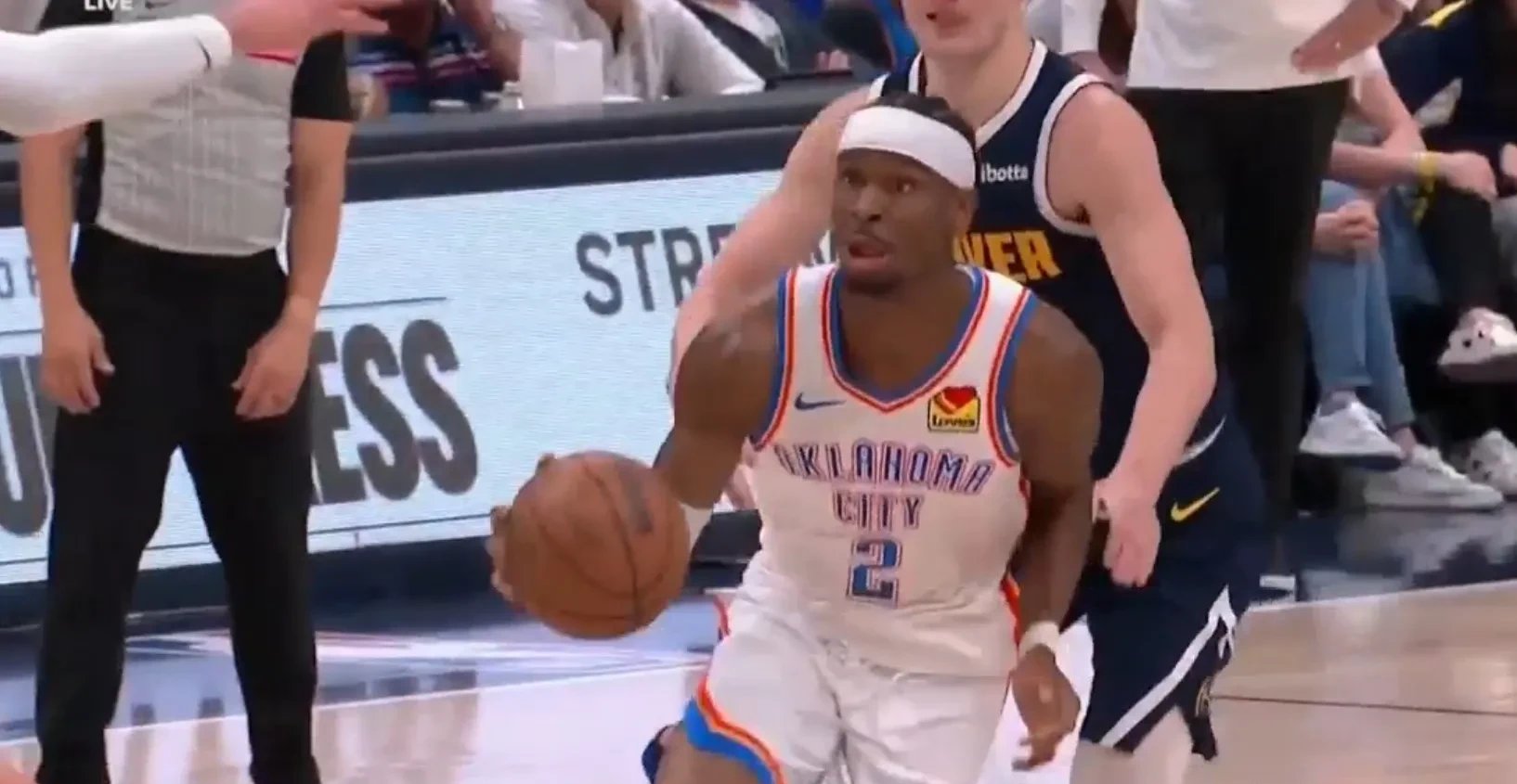 包含掘金遭遇失利，被太阳逆转胜出的词条