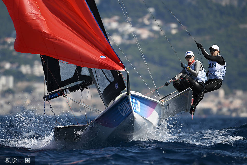 关于葡萄牙代表团在帆船项目中跻身前列的信息